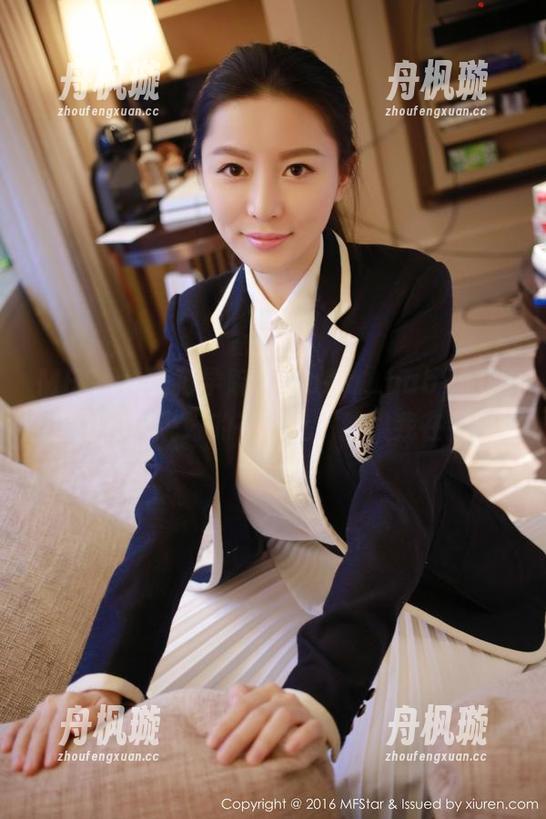 MFStar模范学院-NaNa_baby MFStar模范学院 - NaNa_baby的私房图包:说好的在路上,结果我在拍照