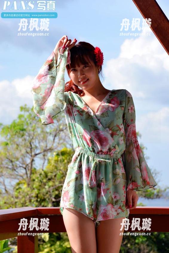 PANS写真-小鱼 PANS写真 - 小鱼的皮衣写真,一定有你没想到的效果,快来瞧一瞧!