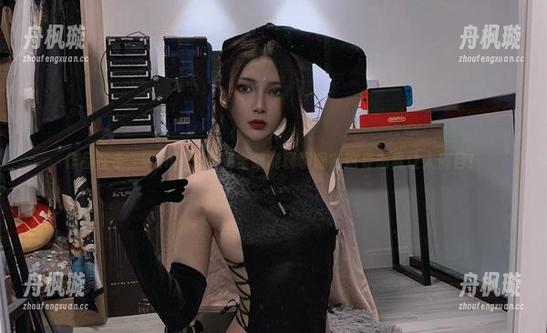 Vams子 作品在手,Vams子女警全集能聊聊吗?这姿态真让人侧目!