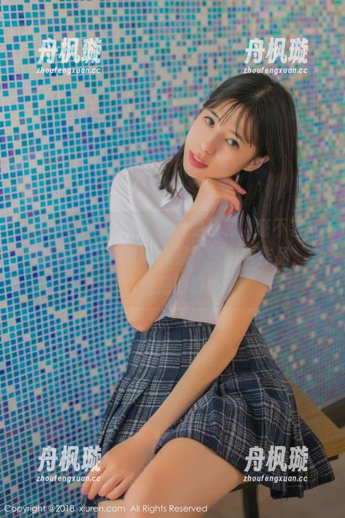 Xiuren秀人网-Erikaki Xiuren秀人网 - 今天的福利,毫不客气地拿下“Erikaki女孩”的免费作品,令人窒息的好!