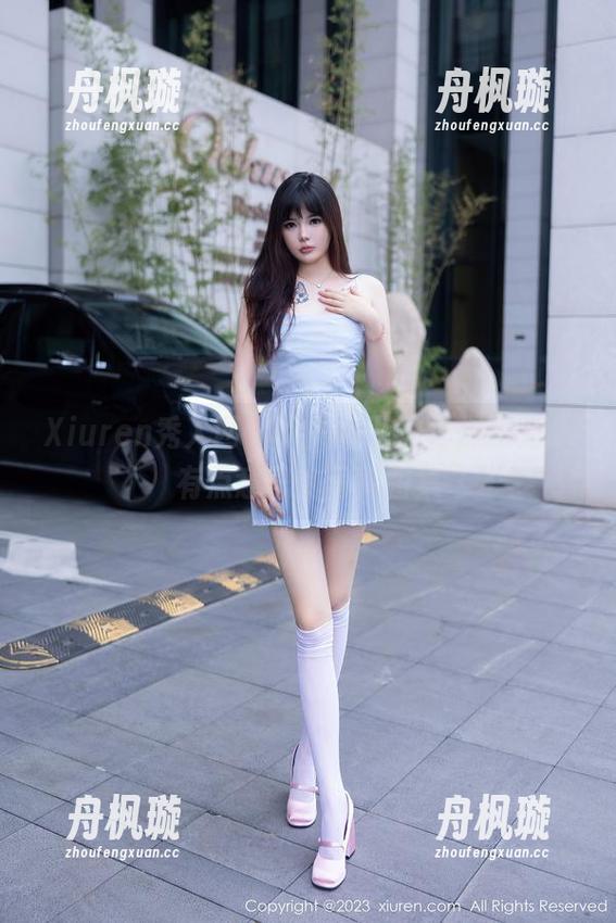Xiuren秀人网-大美妞儿 Xiuren秀人网 - 大美妞儿的体操服秀,有点意思的写真图集