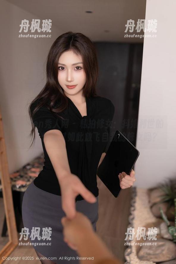 Xiuren秀人网-抖娘利世 Xiuren秀人网 - 私拍修女:抖娘利世的图包,你见过如此放飞自我的修女吗?