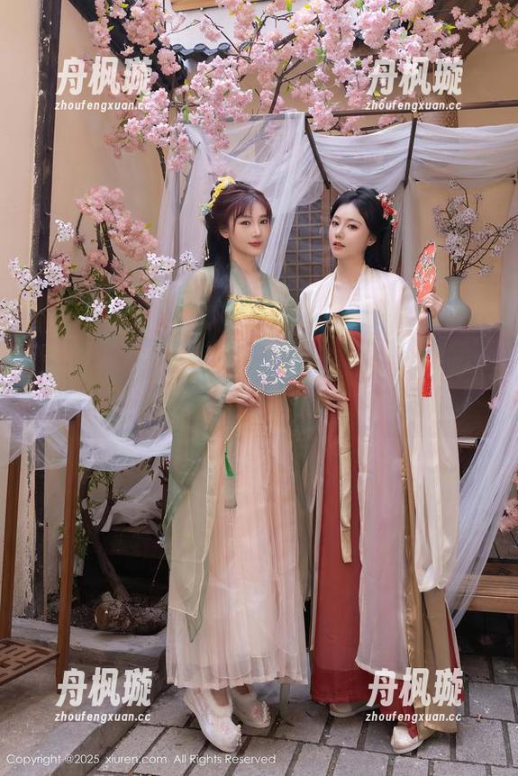 Xiuren秀人网-拍黄瓜girl Xiuren秀人网 - 神奇白色现身!拍黄瓜girl的高清资源来了
