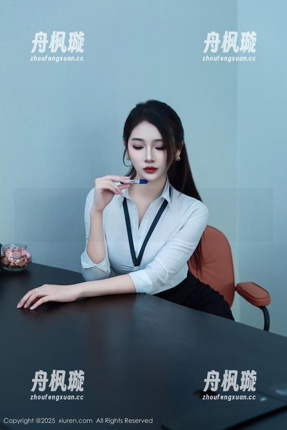 Xiuren秀人网-猫咪巨臀妹妹 Xiuren秀人网 - 猫咪巨臀妹妹的蕾丝聊天记录——作品集原图偷跑中