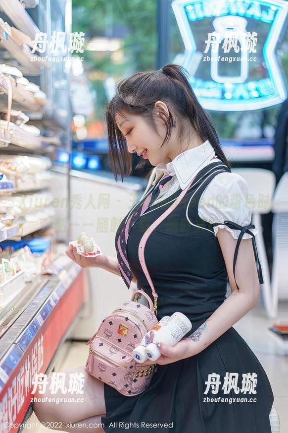 Xiuren秀人网-王婉悠Queen Xiuren秀人网 - 王婉悠Queen的粉色时刻——随时下载,随时被控!