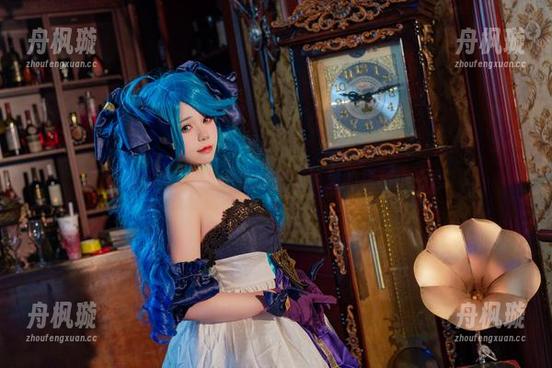Yiko湿润兔 百变少女,Yiko湿润兔写真里的福利小心思