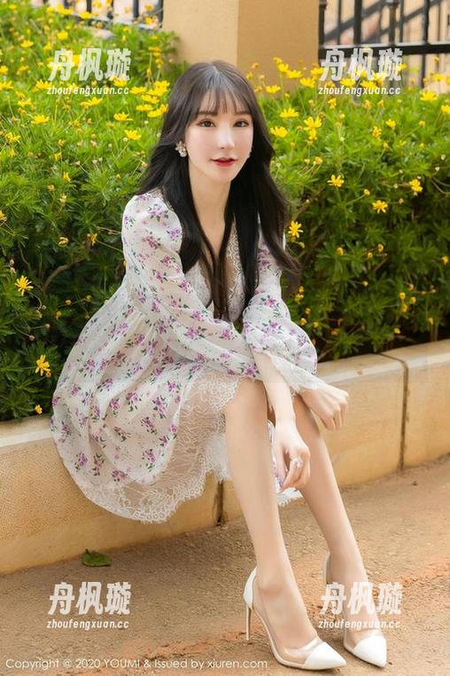 YouMi尤蜜荟-是小逗逗 YouMi尤蜜荟 - 是小逗逗高跟鞋全套:图包里藏着的,都是不为人知的步伐