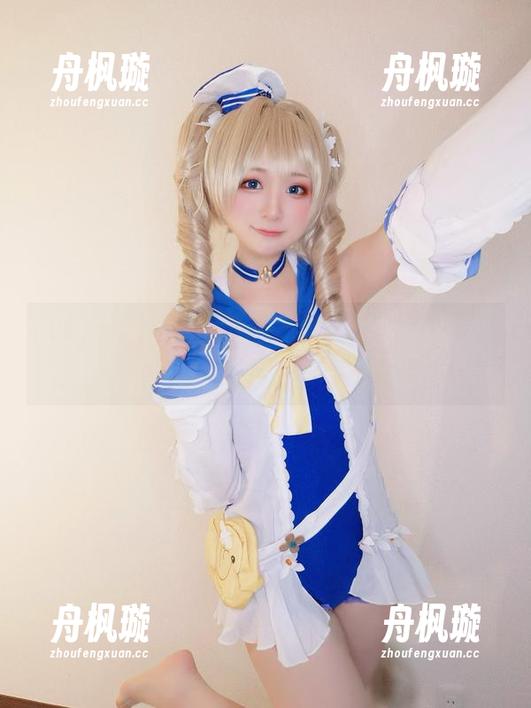 Yuki亭 Yuki亭的定制写真——动人的清纯,犹如初雪飘落在心间。