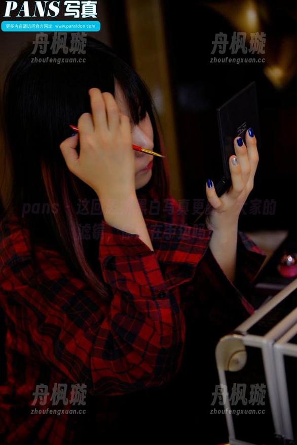 pans-思妍 pans - 这回思妍黑白写真更新,大家的滤镜,你还在手边吗?