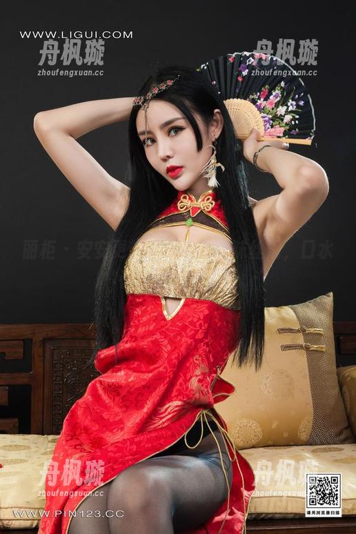 丽柜-安安 丽柜 - 安安更新了作品,果味丝滑,口水都快流下来了。