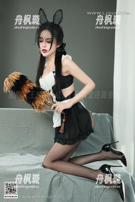 丽柜-王欣竹 丽柜 - 王欣竹的红裙?图库里还藏着不少“小惊喜”呢!