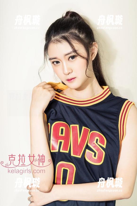克拉女神-僮僮 克拉女神 - 抛弃圣光,僮僮双马尾里的那份自然与真实