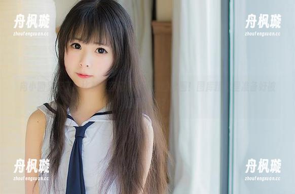向小圆 向小圆又来了!比基尼穿搭嫉妒了我的泳圈!图库精选里准备好被撩到了吗?
