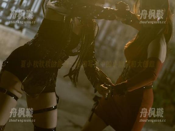 夏小秋秋秋 夏小秋秋秋的教室:私房写真中的小幽默和大创意