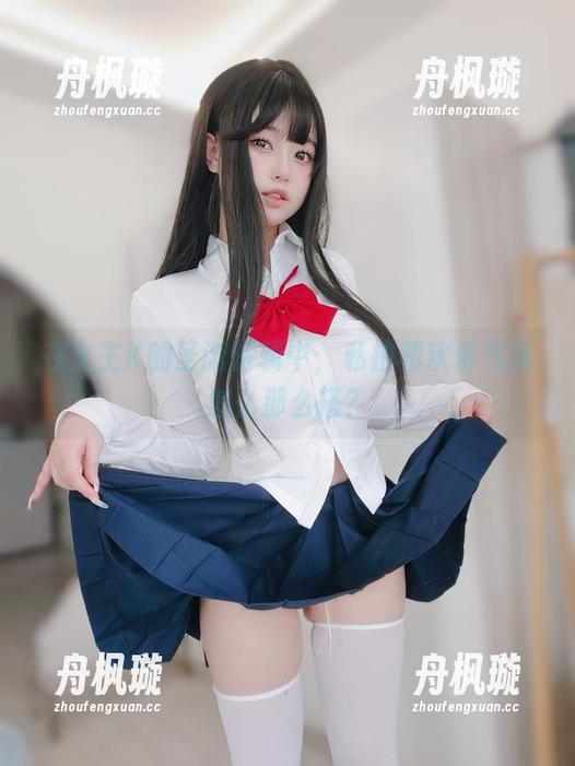 女主K 在女主K的圣诞特辑中,私拍和欢乐气氛怎么那么搭?