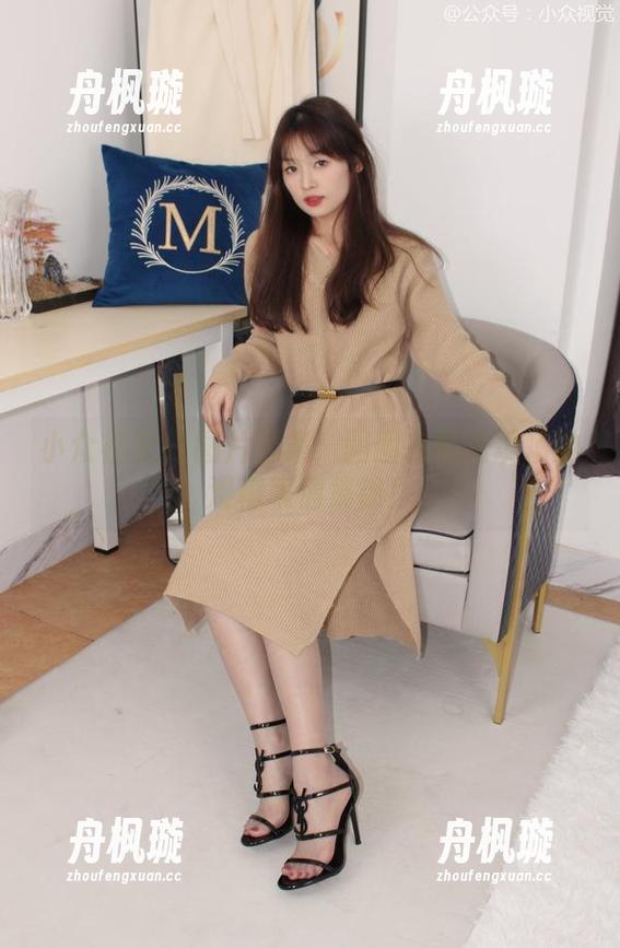 小众视觉-圆圆 小众视觉 - 图片合集:圆圆在旅拍现场的滑稽表情集锦!