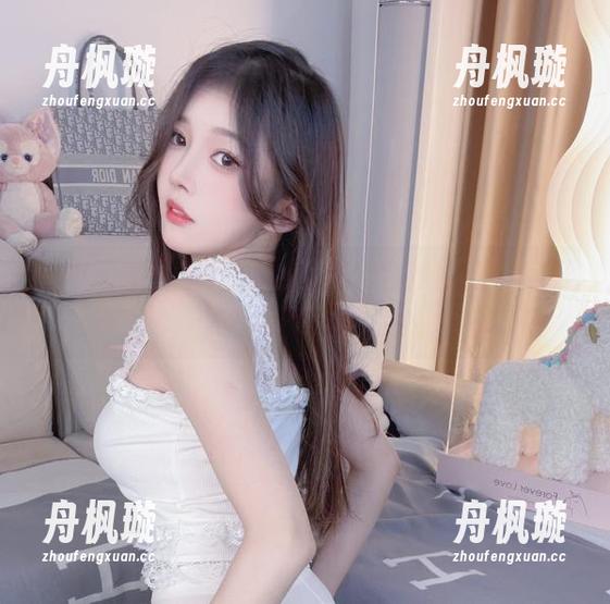 小小奶瓶儿 小小奶瓶儿生日限定仙女兔合集网盘开启狂欢模式!
