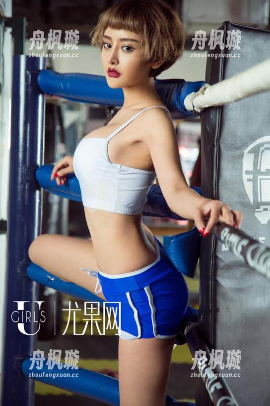 尤果网-蜜儿 尤果网 - 分享蜜儿:这修女可不止是冲着牧师去的哦~