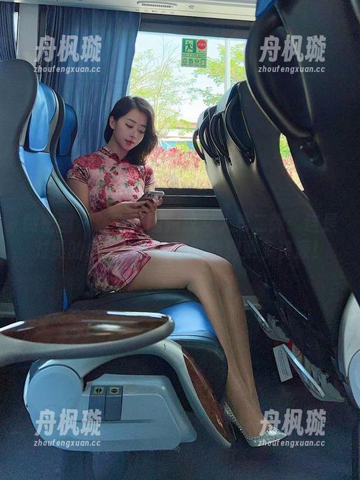 张老师 微密圈 - 张老师的豹纹女人第二弹:这是对美的极致挑战,还能找到更多资源!