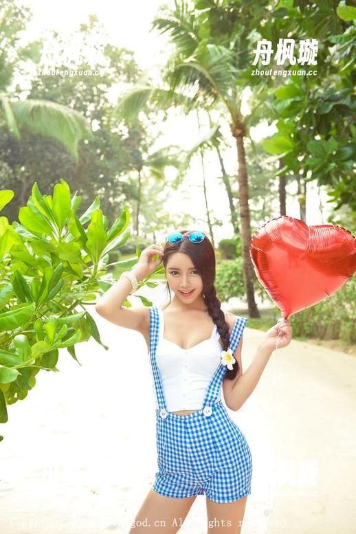 推女神-莫晓茜sunny 推女神 - 新鲜出炉的写真集:莫晓茜sunny陷入奶牛的魅力,居然防不胜防!