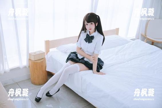 樱井小莜 樱井小莜的私房里,透明围裙的亮眼表现!图包快来一波!