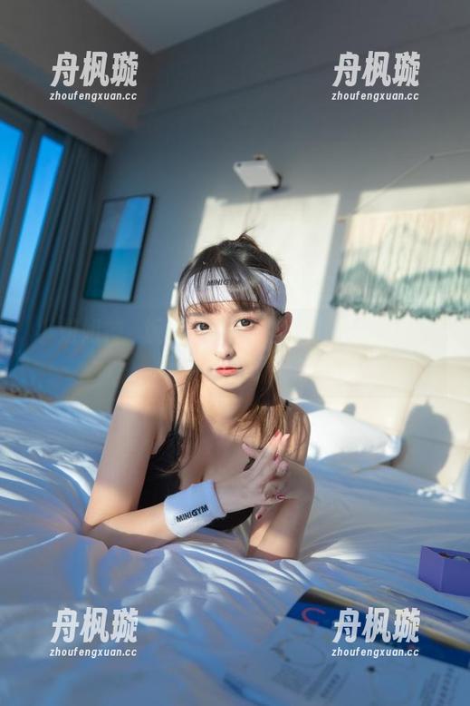 神楽坂真冬 小姐姐神楽坂真冬带来的金粉丽人作品,不看亏大了吧。