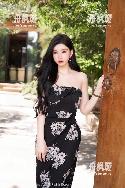 秀人网-江七七 秀人网 - 江七七的兔女郎项目,图片中满满都是个性啊!