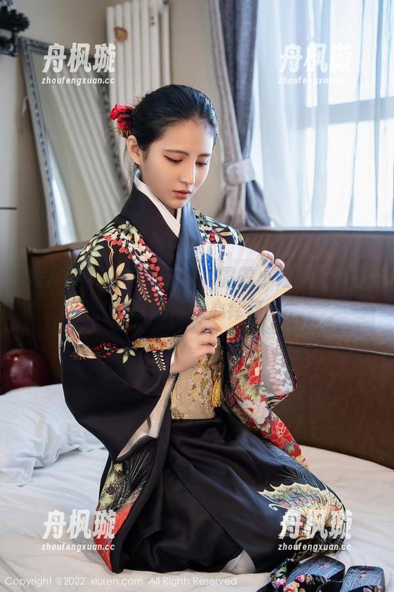 秀人网-露露小喵 秀人网 - 女神不在线,露露小喵的作品分享搞得我心痒痒