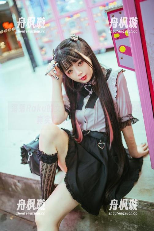 落落Raku 落落Raku的女仆生活——一个无圣光的真实原图,随便你欣赏!