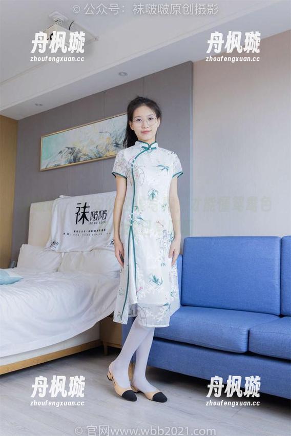 袜啵啵-小安 袜啵啵 - 小安的在线写真,才能懂鸳鸯色船袜的日常叨叨