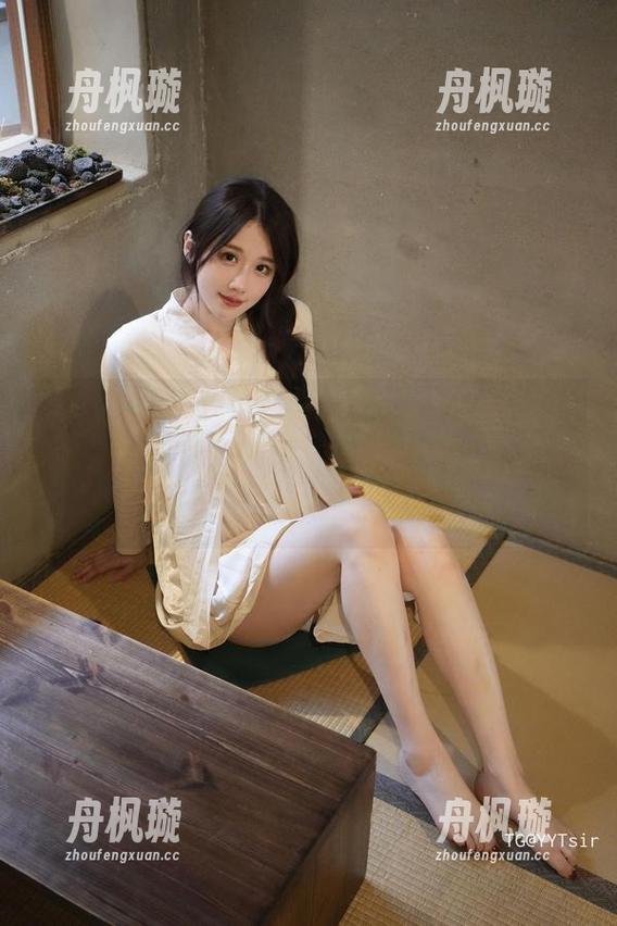 轩子巨2兔 微密圈 - 最新!亲爱的,轩子巨2兔这次的凝光写真就像变魔术,一阵眩晕就让我淹没了。