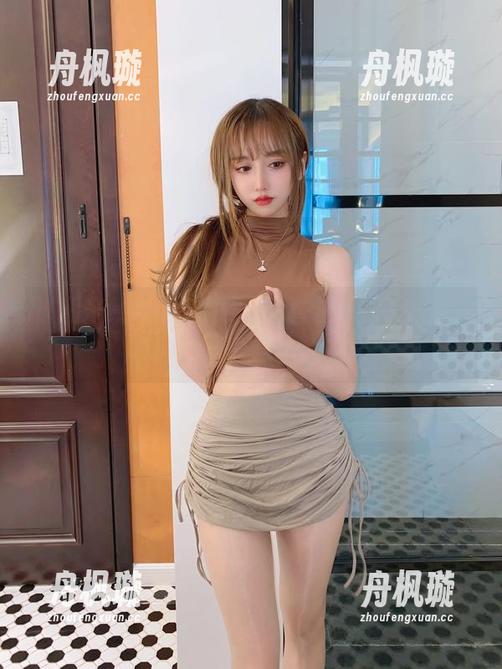 过期米线线 过期米线线的养眼年上女友,套图频出,更别忘了分享给大家!