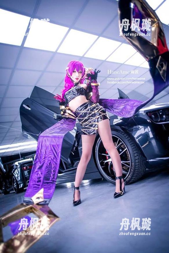 雨波HaneAme 雨波HaneAme的兔女郎cos,这次更新一定会让你心猿意马