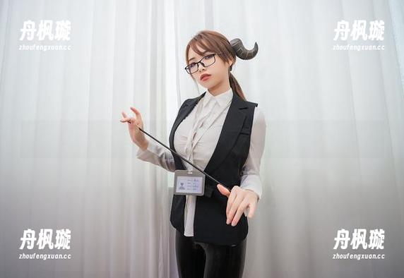 雯妹不讲道理 如果牛仔裤会说话,雯妹不讲道理肯定有话要说,图包分享中!