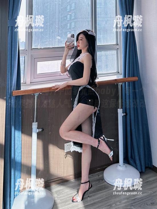 黎允熙baby 微密圈 - 图片中的黎允熙baby,每一个动作都散发迷人气息,黑粉这尿性该改改啦!